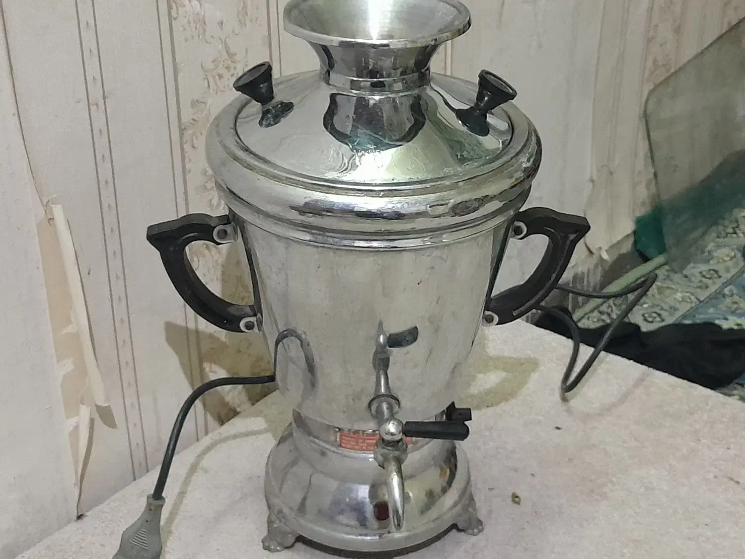 سماور برقی|سماور، چایساز، قهوهساز|اهواز, زندوکیلی|دیوار