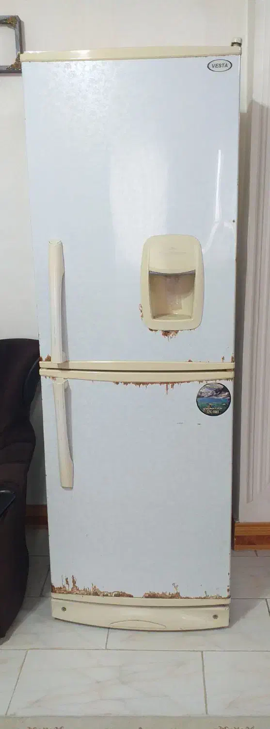 یخچال|یخچال و فریزر|شفت, |دیوار