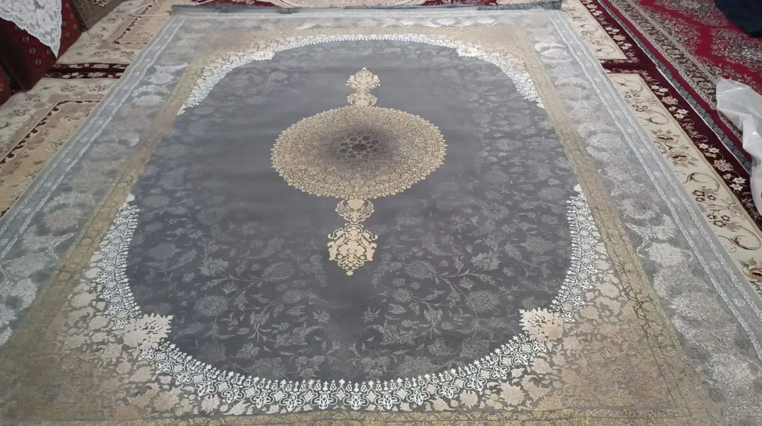 دو عدد فرش نو باکیفیت.خوش قیمت|فرش|شریف‌آباد, |دیوار