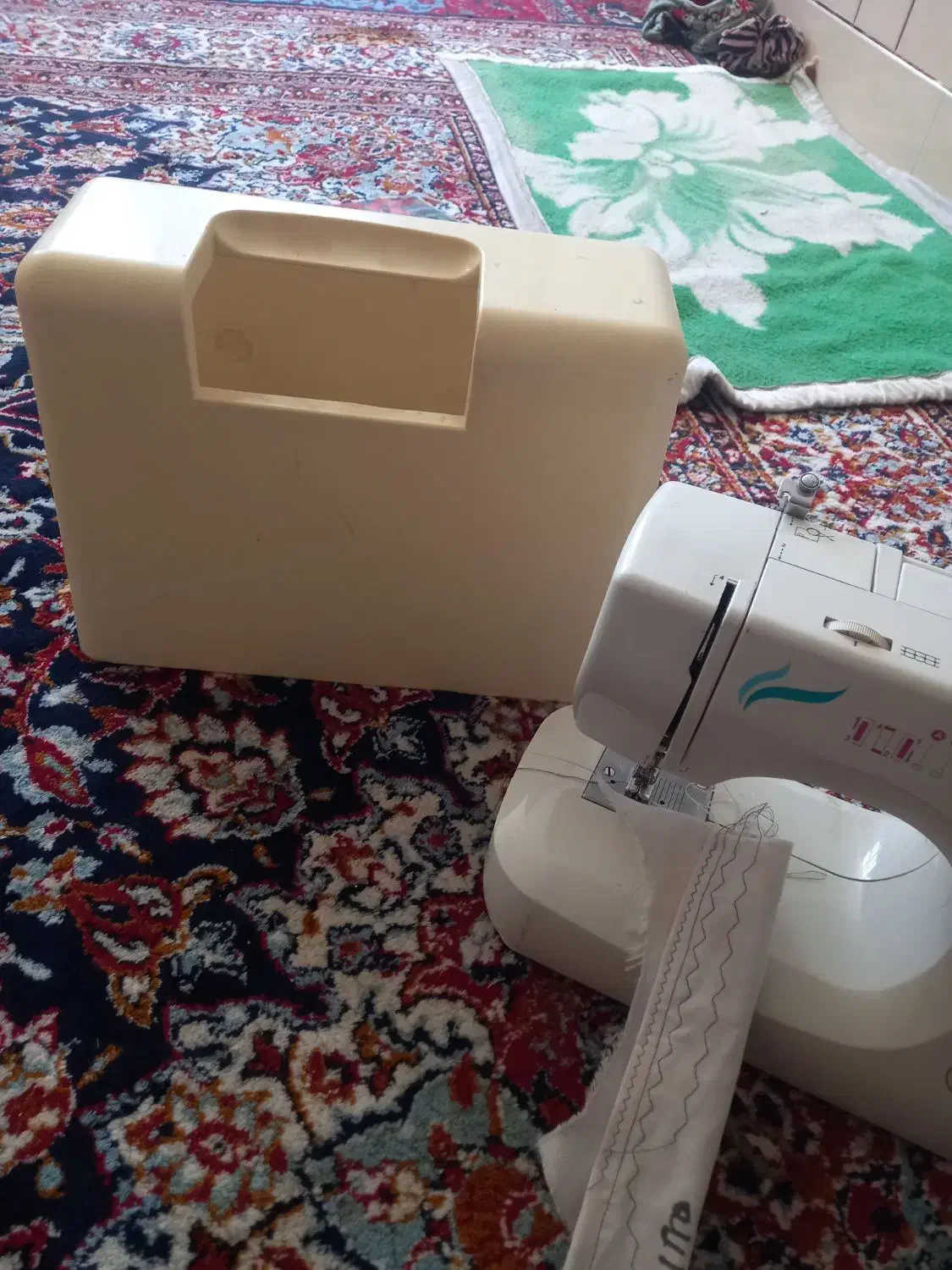 چرخ خیاطی|چرخ خیاطی و ریسندگی|لردگان, |دیوار