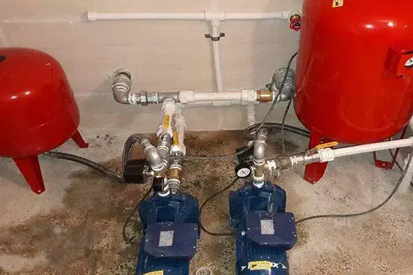 تعمیرات تخصصی پمپ آب ساختمان 24 ساعته با ضمانت|خدمات پیشه و مهارت|کرج, اتحاد|دیوار