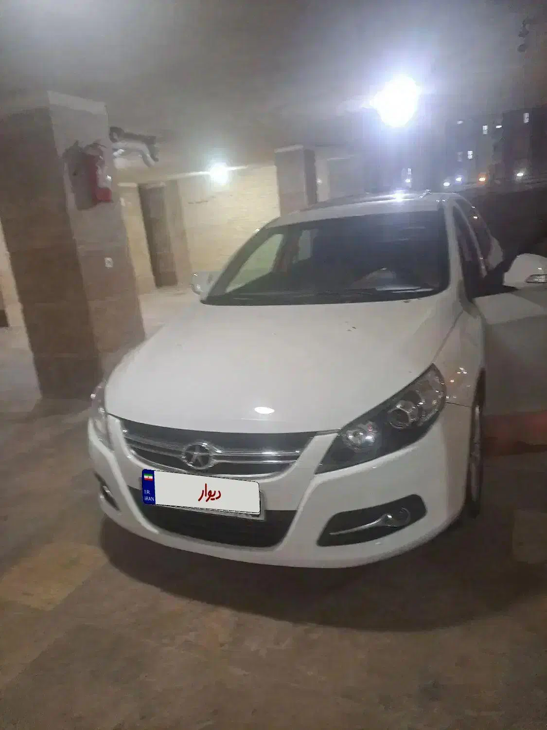 جک j5  سفید بیرنگ ۱۳۹۶|خودرو سواری و وانت|یزد, |دیوار