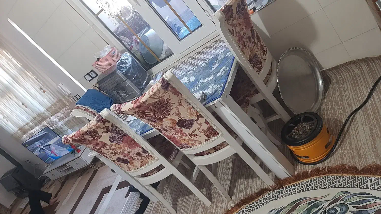 میز غذا خوری|میز و صندلی غذاخوری|ایلام, |دیوار