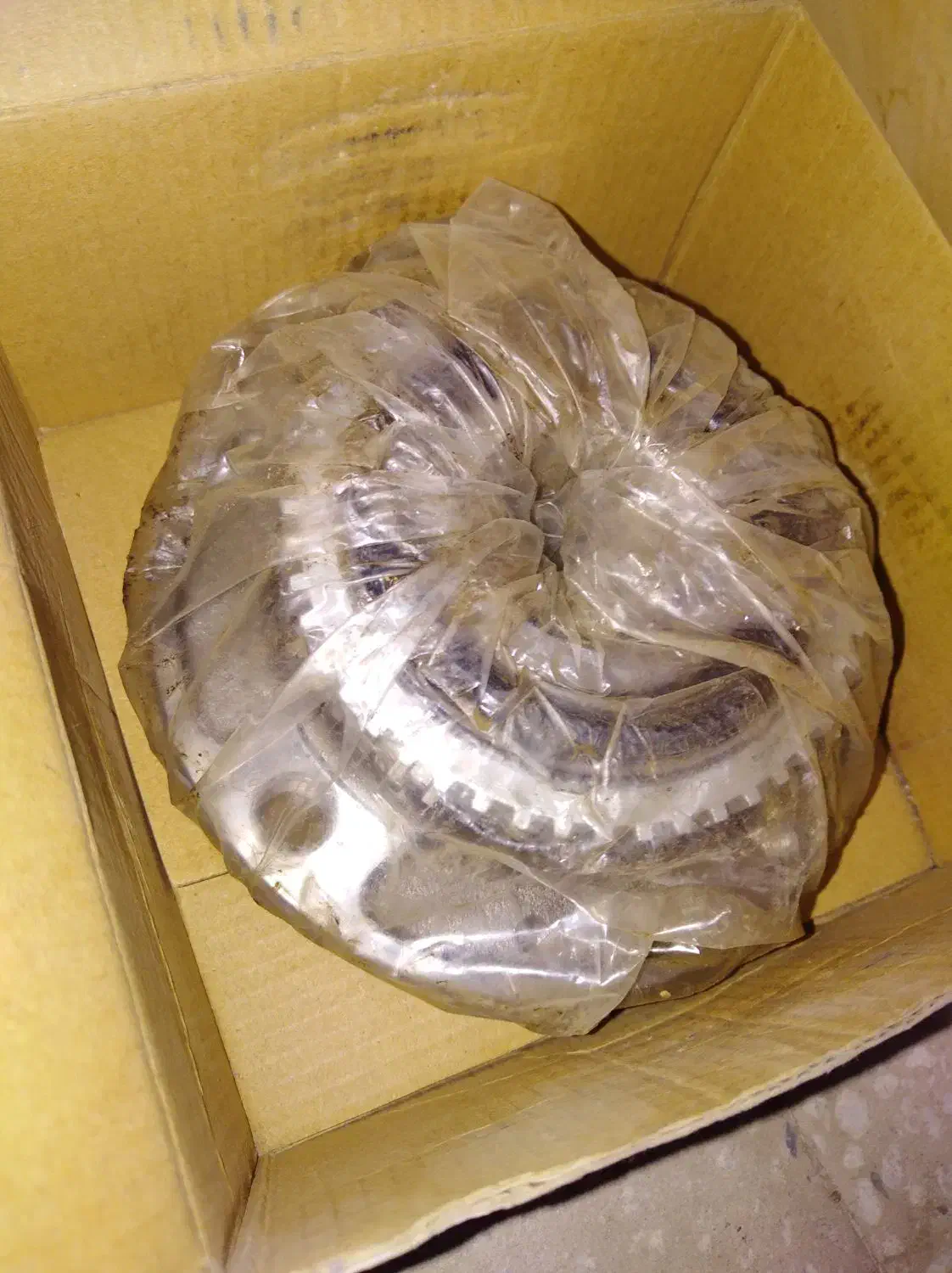 بلبرینگ و توپی چرخ پژو|قطعات یدکی و لوازم جانبی|یزد, |دیوار