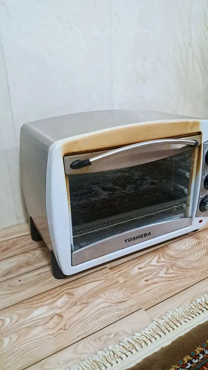 توستر TOSHEBA|اجاق گاز و لوازم برقی پختوپز|شهریار, شهرک نماز (دینار آباد)|دیوار