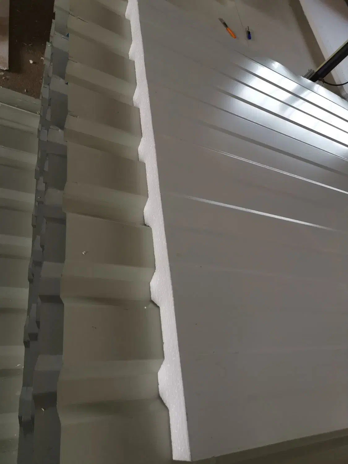 ساندویچ پانل سقفی و دیواری|مصالح و تجهیزات ساختمان|برازجان, |دیوار