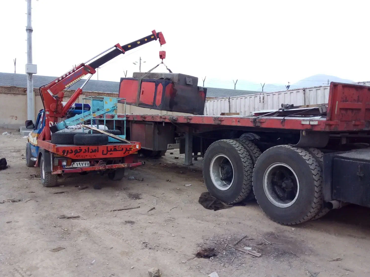 امداد خودرو بکسل یدک کش جرثقیل یدککش خودروبر یدکش|خدمات حمل و نقل|اراک, |دیوار