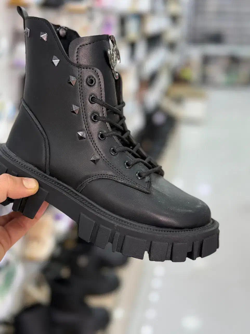 بوت و نیم بوت طبی زنانه|کیف، کفش، کمربند|قم, شاه ابراهیم|دیوار