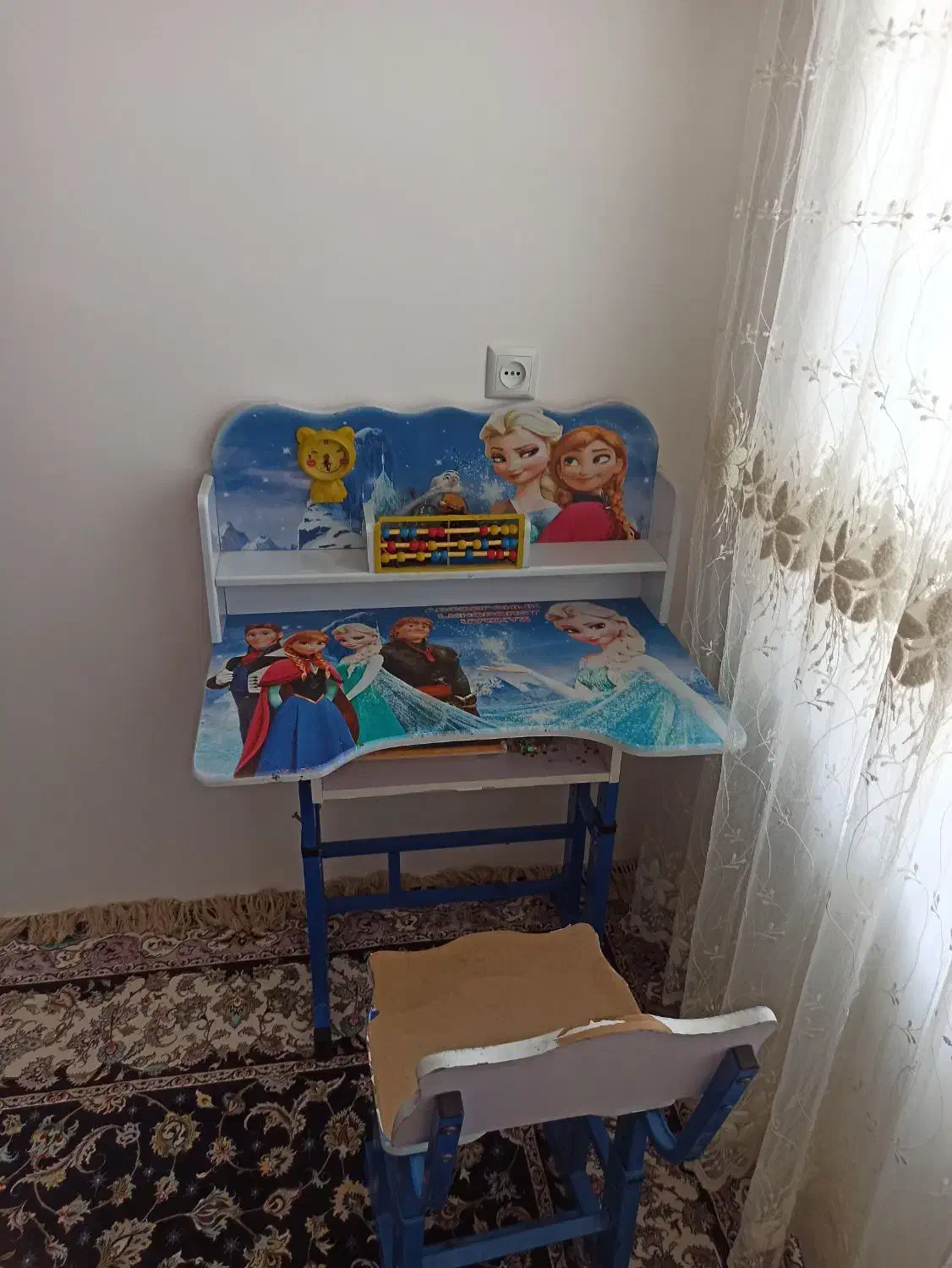 میز و صندلی تحریر|تخت و صندلی بچه|پیرانشهر, |دیوار