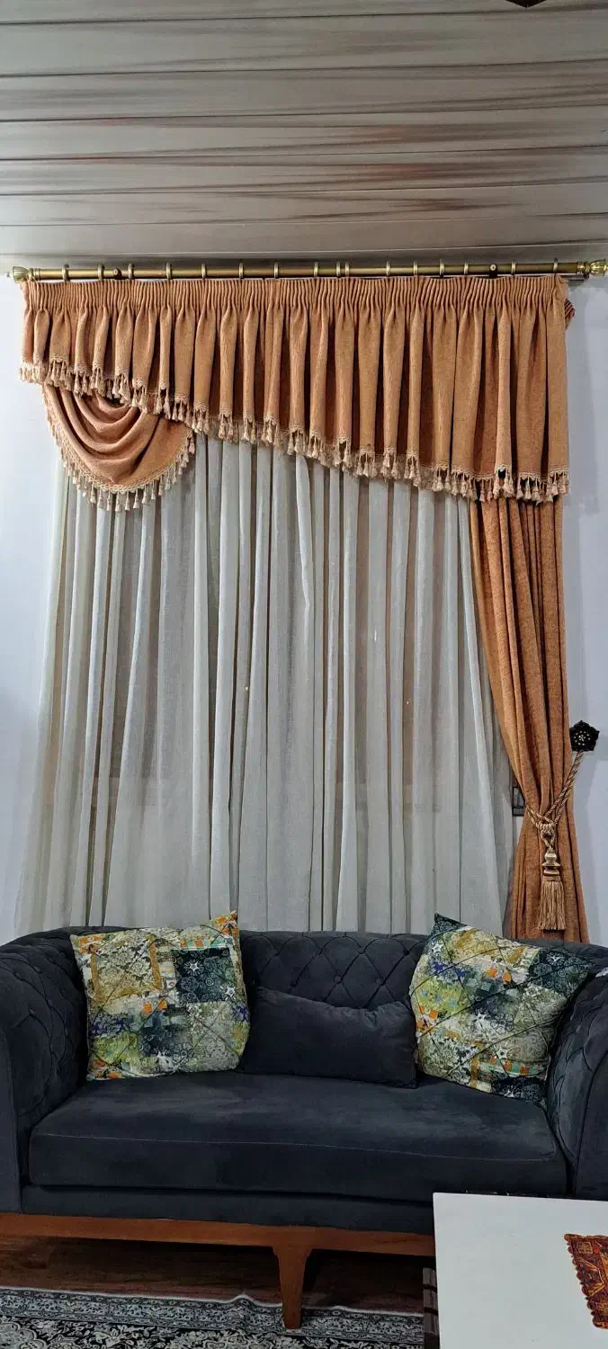 پرده|پرده، رانر، رومیزی|گوراب زرمیخ, |دیوار