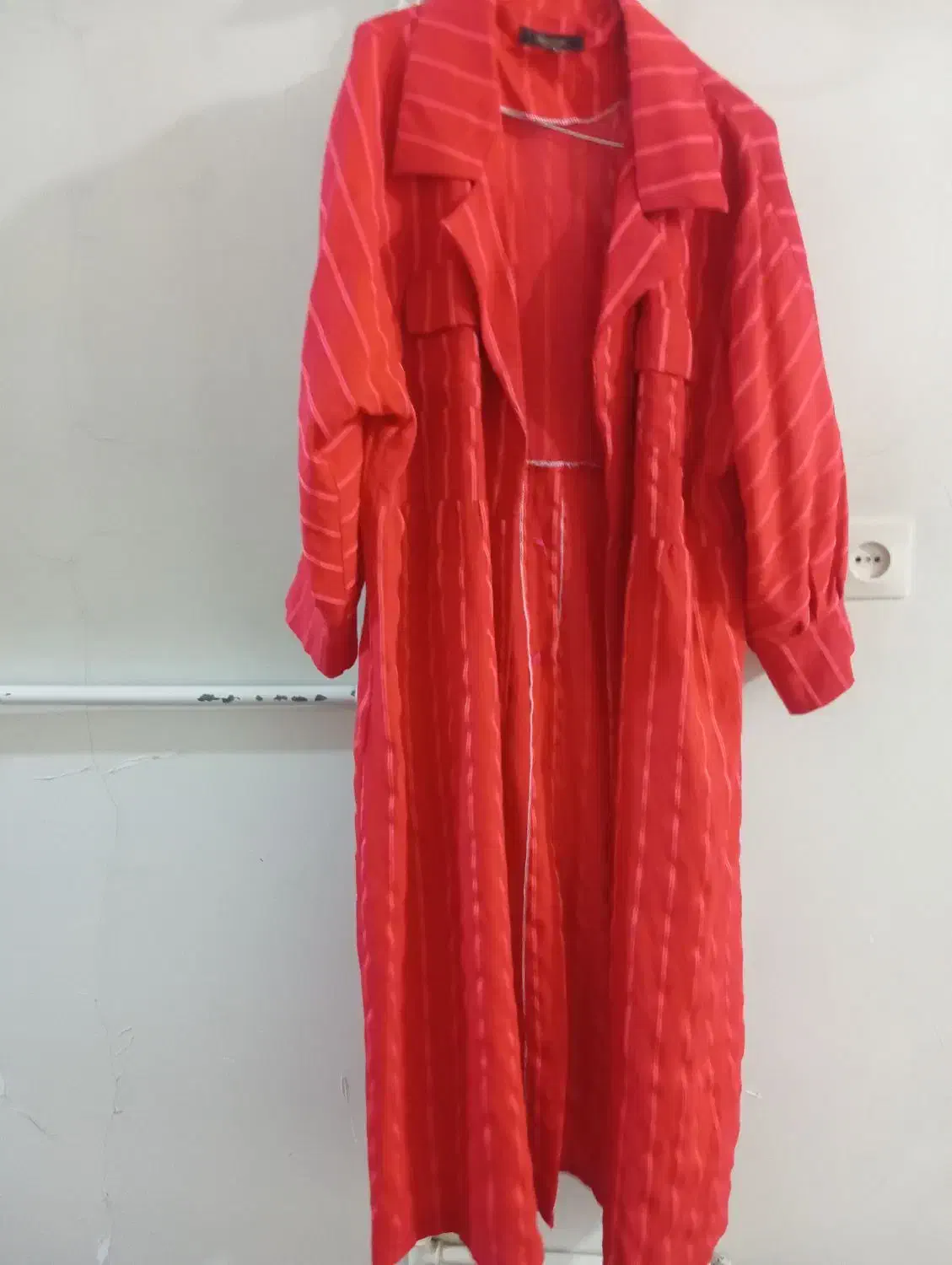 شومیز و مانتو قرمز|لباس|قم, شهرک امام حسن|دیوار