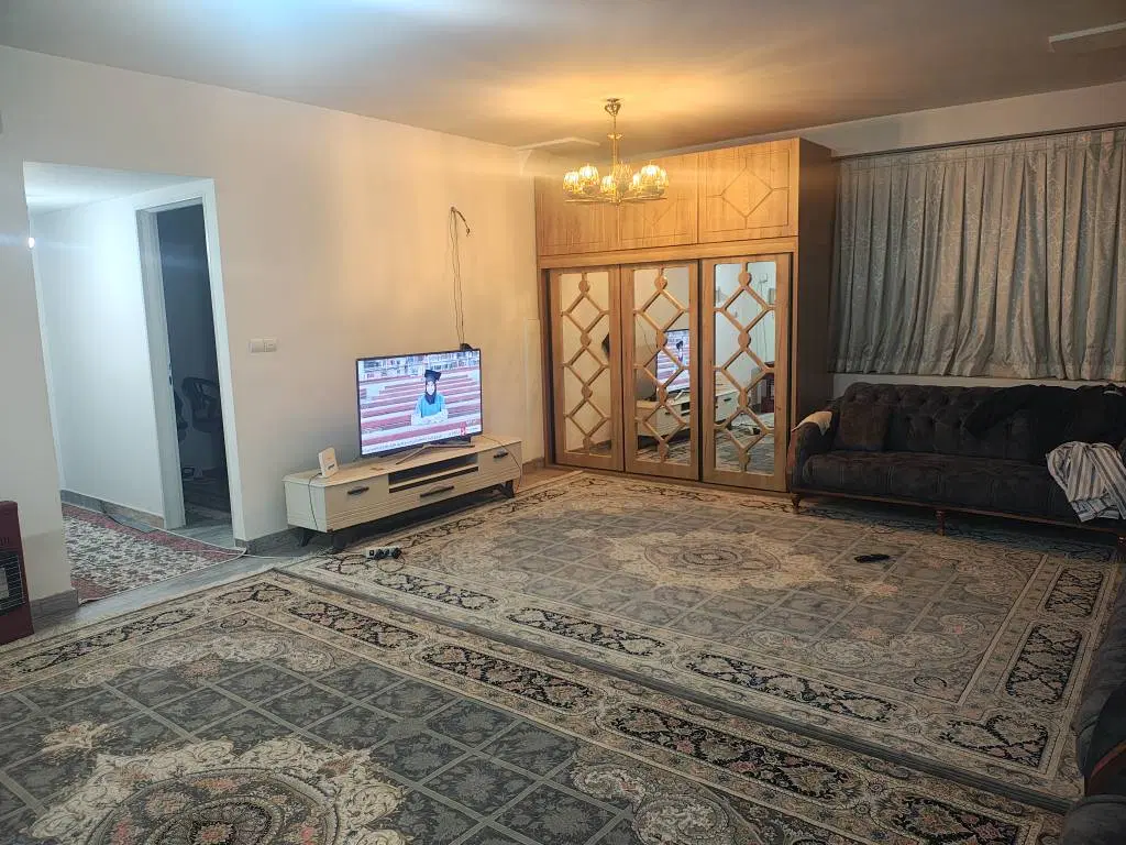 آپارتمان جهت تهاتر با خانه حیاط دار|فروش آپارتمان|تهران, جمال‌زاده|دیوار