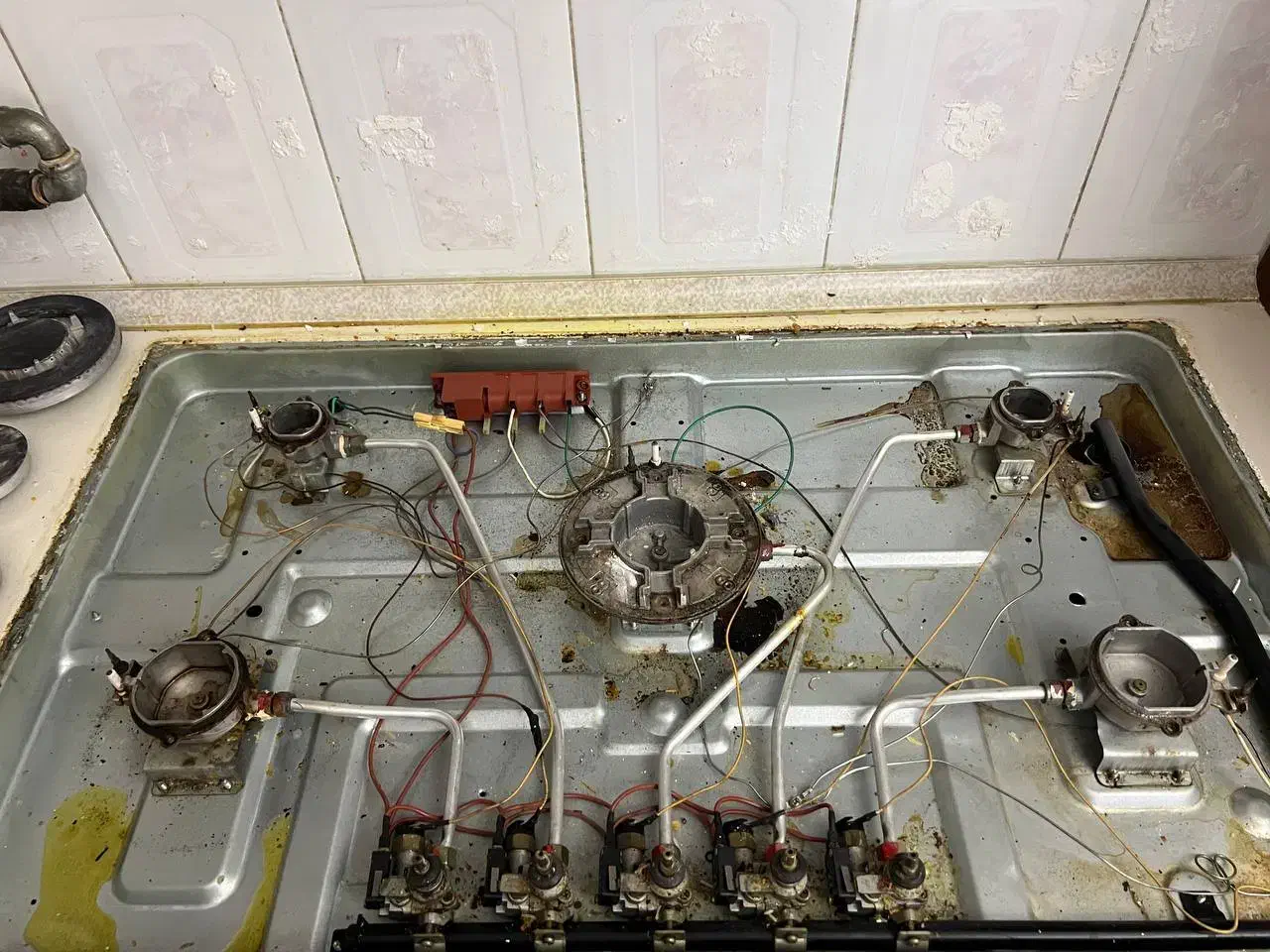 تعمیر انواع اجاق گاز|خدمات پیشه و مهارت|سهند, |دیوار