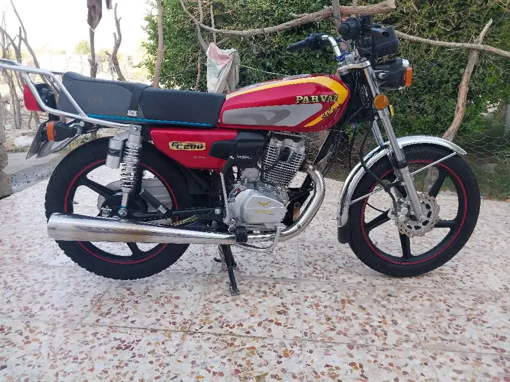 موتور مدل 1403|موتورسیکلت|سراوان, |دیوار