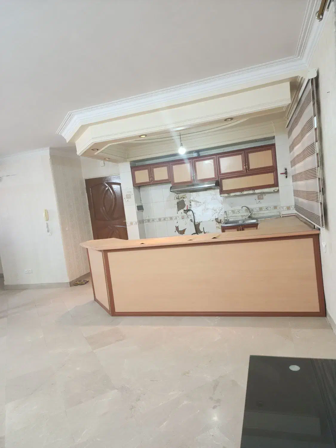 آپارتمان 73 متری تک واحدی نازی اباد