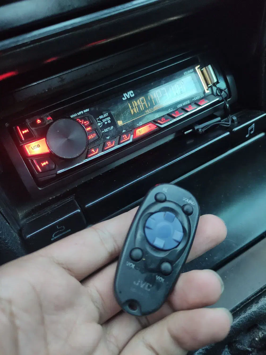 ضبط جی وی سی JVC با کنترل سوکت و دور پنل تمیز درحد|قطعات یدکی و لوازم جانبی|تبریز, |دیوار