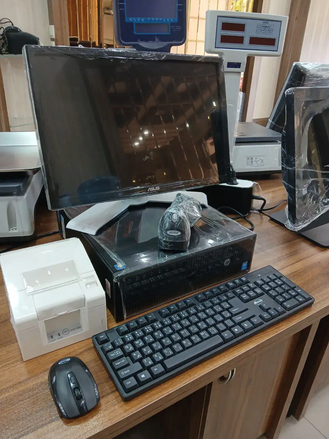 صندوق فروشگاهی مانیتور و مینی کیس|فروشگاه و مغازه|کرمانشاه, |دیوار