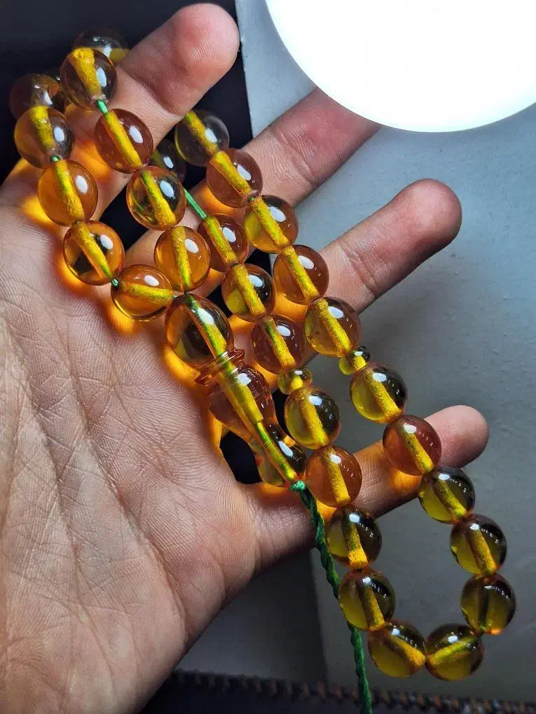 تسبیحی|کلکسیون اشیاء عتیقه|نهاوند, |دیوار