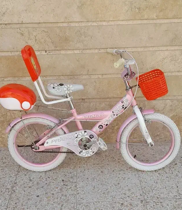 دوچرخه سایز ۱۶ دخترانه مارک پرادو در حد نو|دوچرخه، اسکیت، اسکوتر|قم, علی آباد سعدگان|دیوار