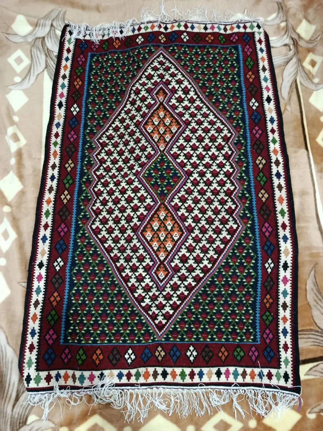 گلیم دست بافت|گلیم، جاجیم، گبه|میانه, |دیوار