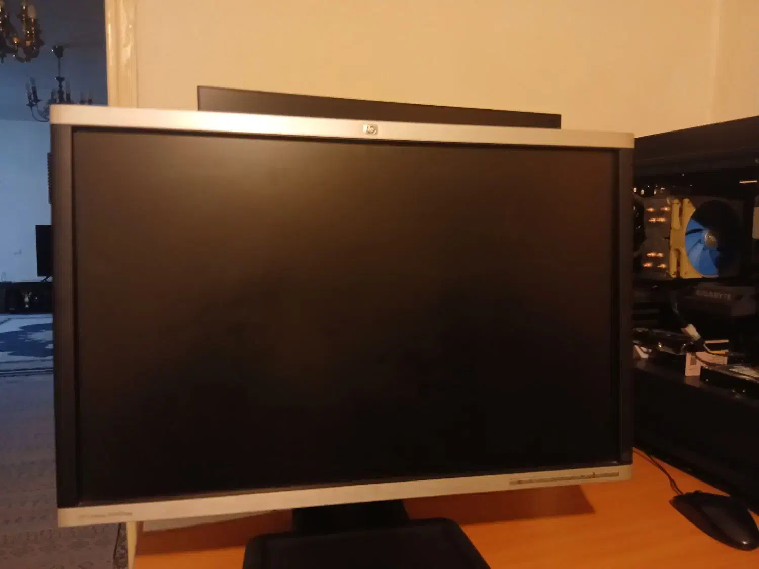 مانیتور ۲۴ اینچ اچ پی HP|قطعات و لوازم جانبی رایانه|تهران, گلاب دره|دیوار