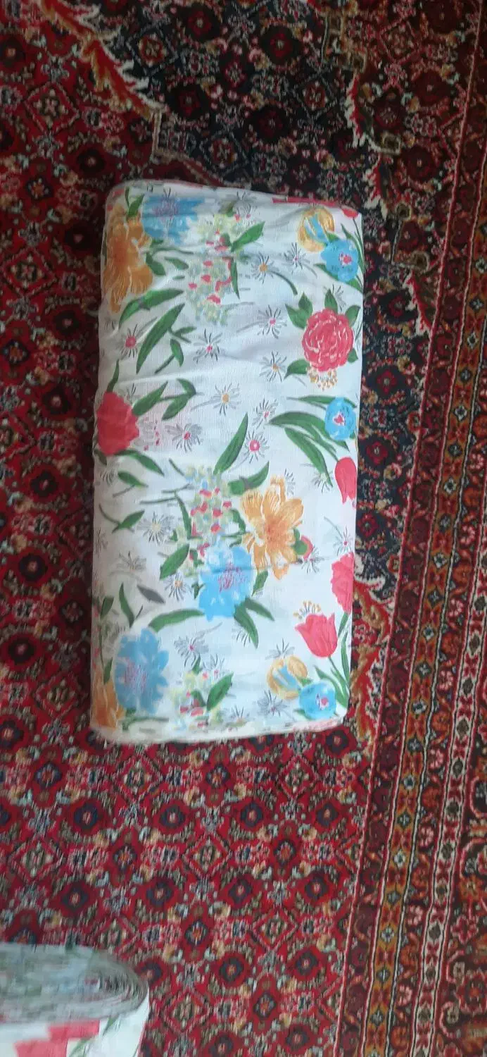 پارچه ملحفه گلدار|رختخواب، بالش، پتو|سنندج, |دیوار
