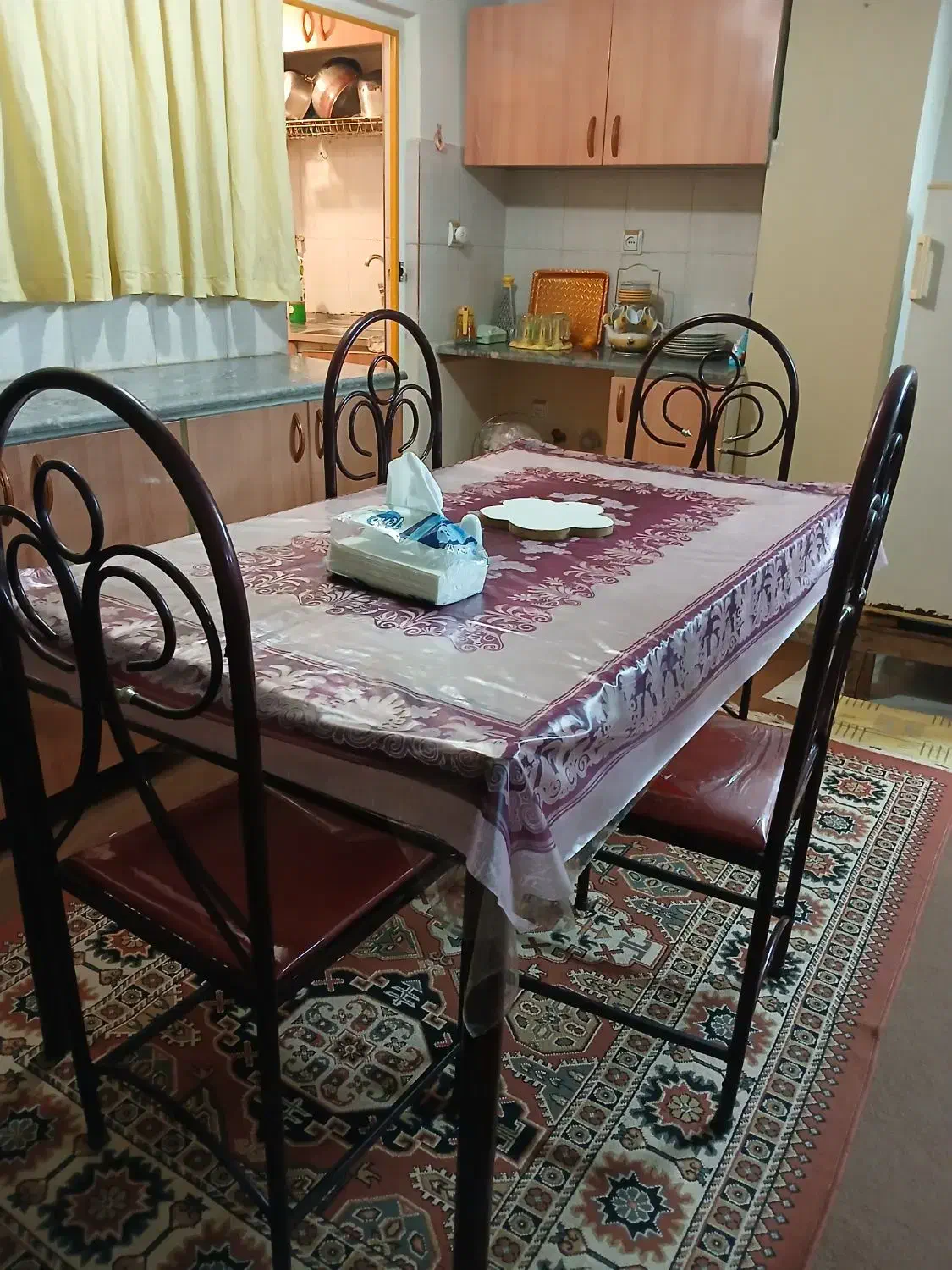 سویت دربست خیابان هراز آفتاب ۵۸|اجارهٔ کوتاهمدت آپارتمان و سوئیت|آمل, |دیوار