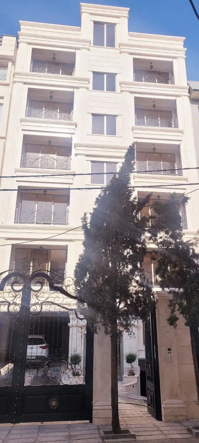 ۳۰۰ متری دربست