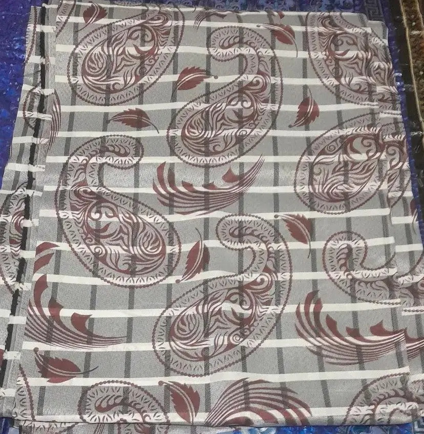 سفره|سفره، حوله، دستمال آشپزخانه|صحنه, |دیوار