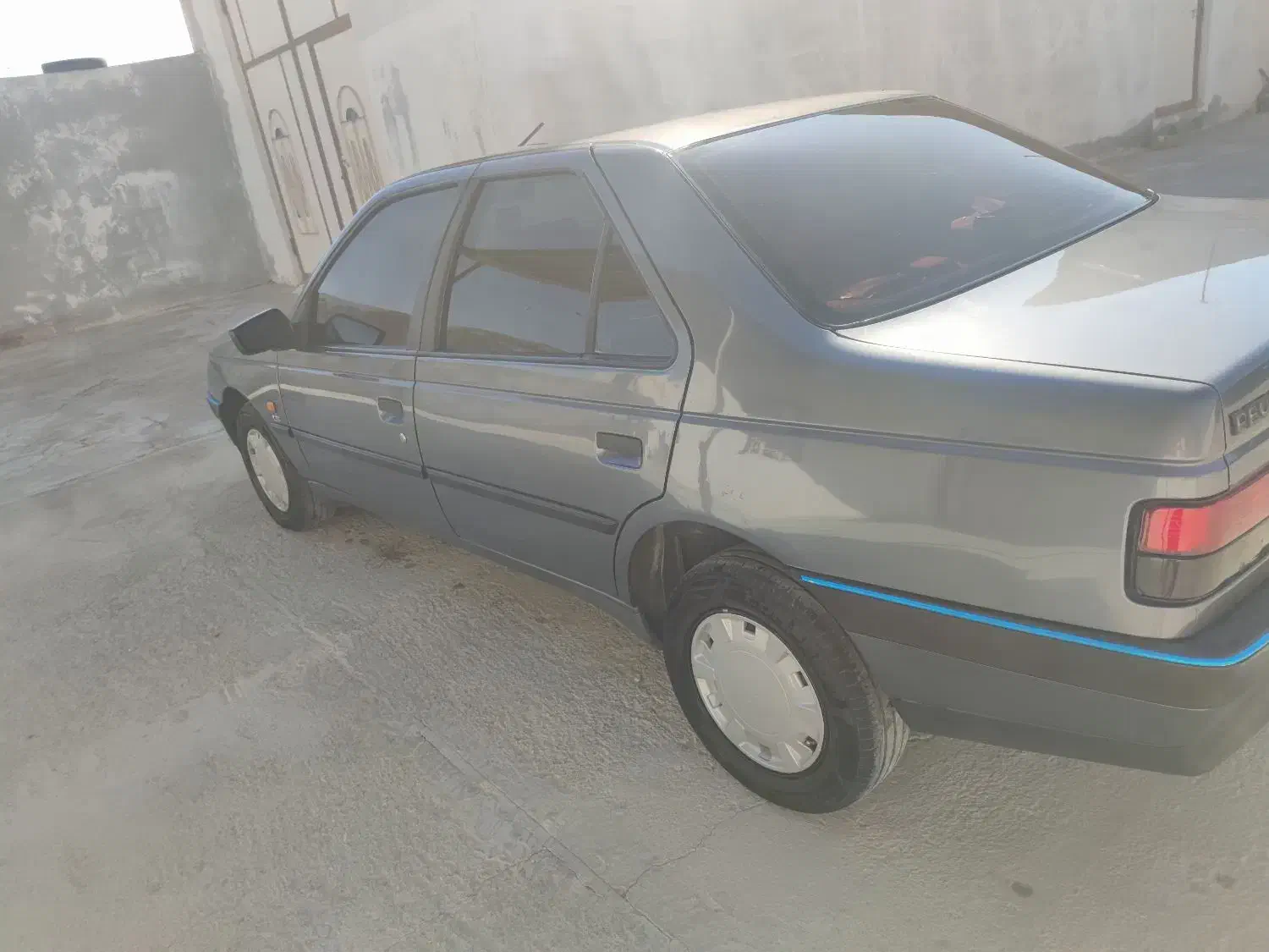 فروش405بدون رنگ درحد|خودرو سواری و وانت|بستک, |دیوار