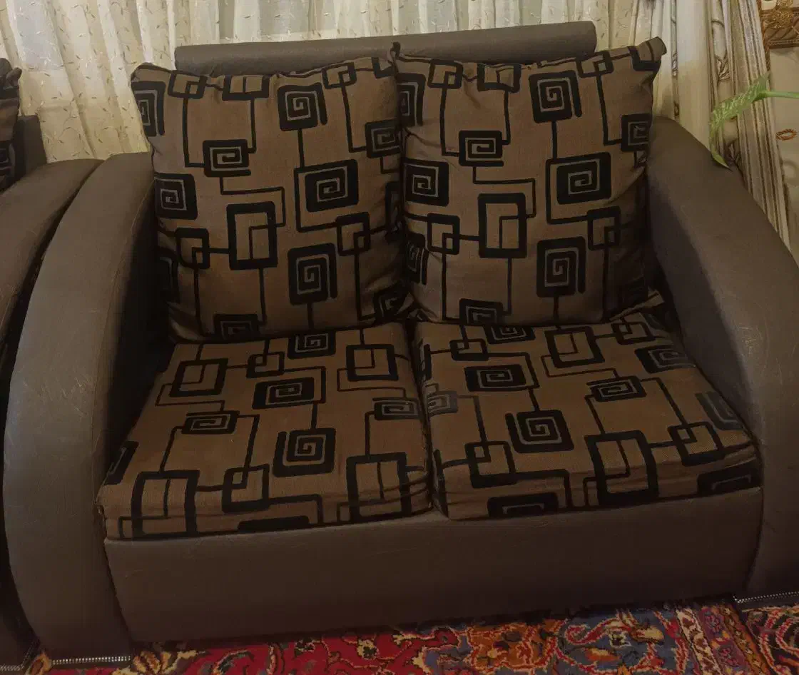 مبلمان ۷نفره|مبلمان خانگی و میز عسلی|همدان, |دیوار