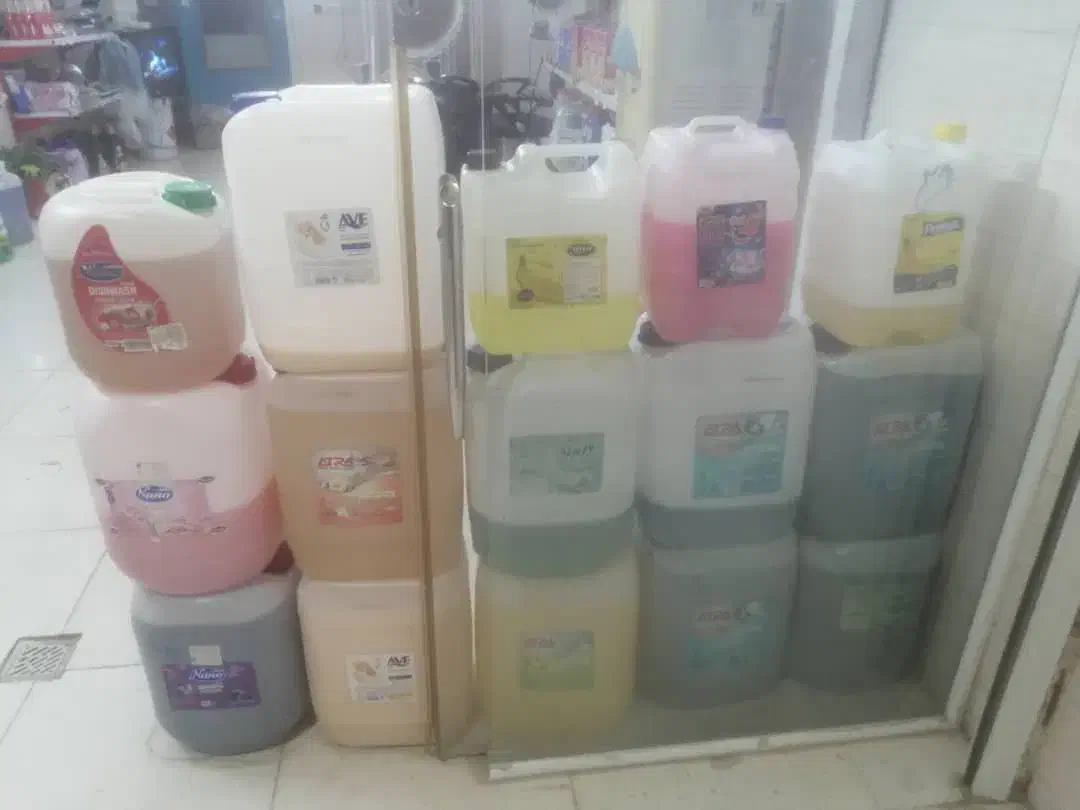 شوینده بهداشتی|مواد شوینده و دستمال کاغذی|کازرون, |دیوار