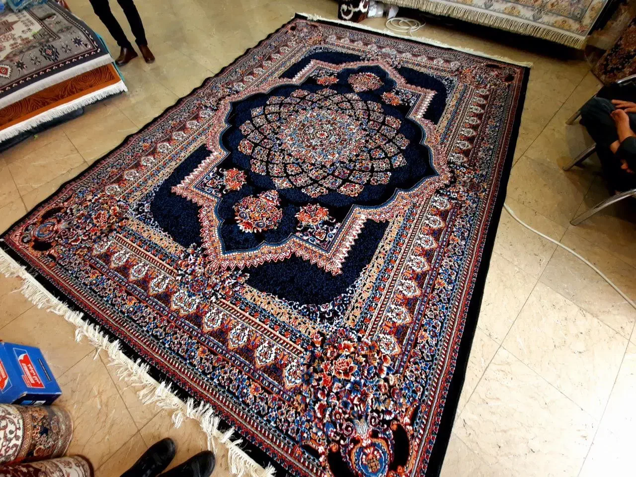 فرش ترنم سرمه ای آبی ۱۲ متری هراجی مشهد|فرش|گناباد, |دیوار