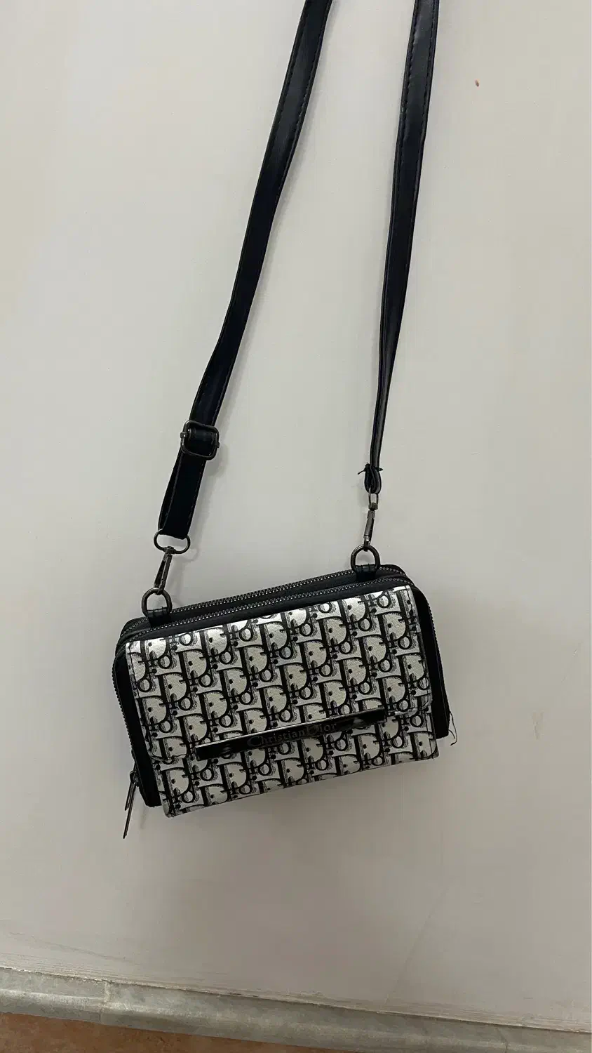 کیف های نو|کیف، کفش، کمربند|قم, نیروگاه|دیوار