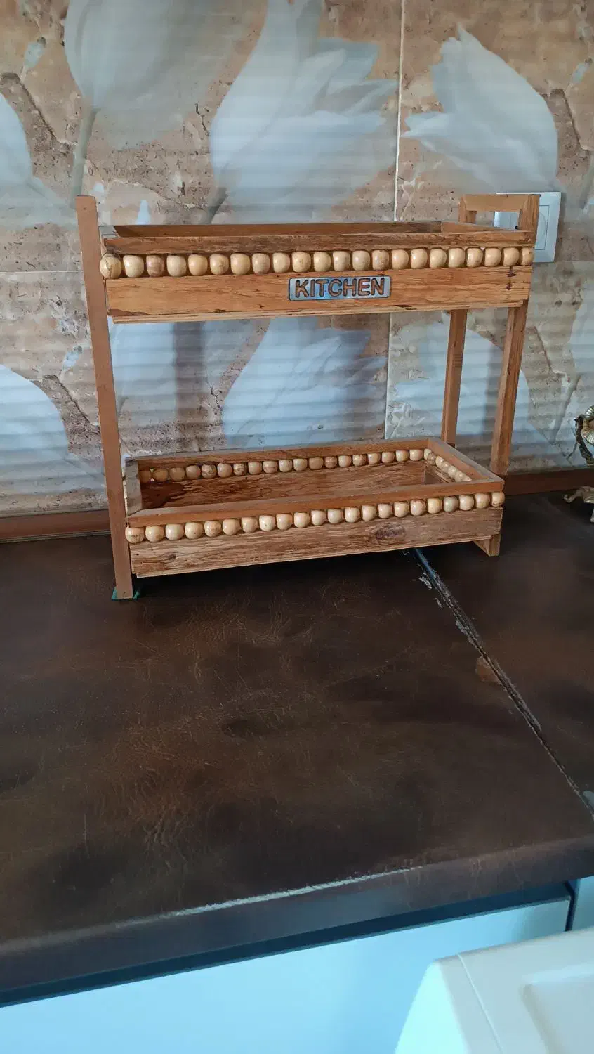 استند چوبی دوطبقه|آب‌چکان و نظم‌دهنده ظروف|شهریار, شهرک مصطفی خمینی|دیوار