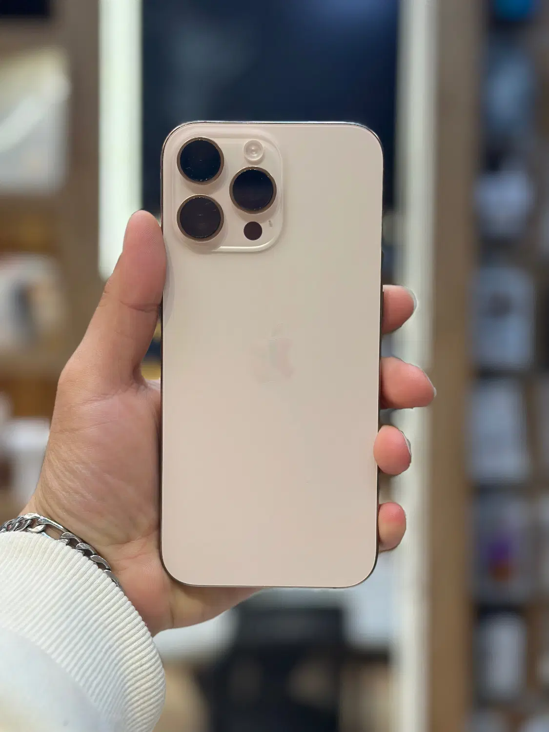 iPhone 16 pro max|موبایل|تهران, فردوسی|دیوار