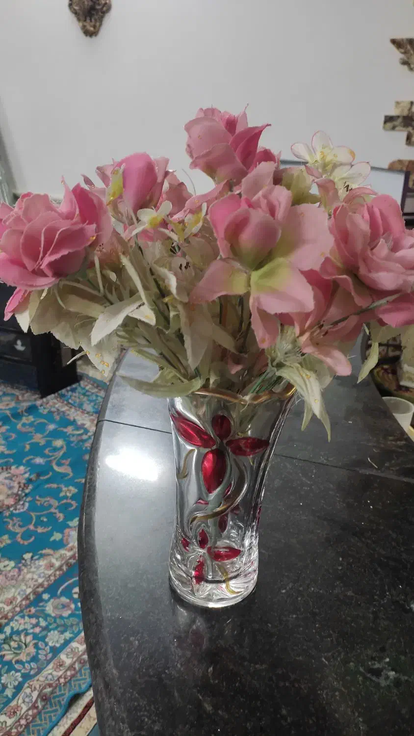 گل وگلدان|گل مصنوعی|قم, بنیاد|دیوار