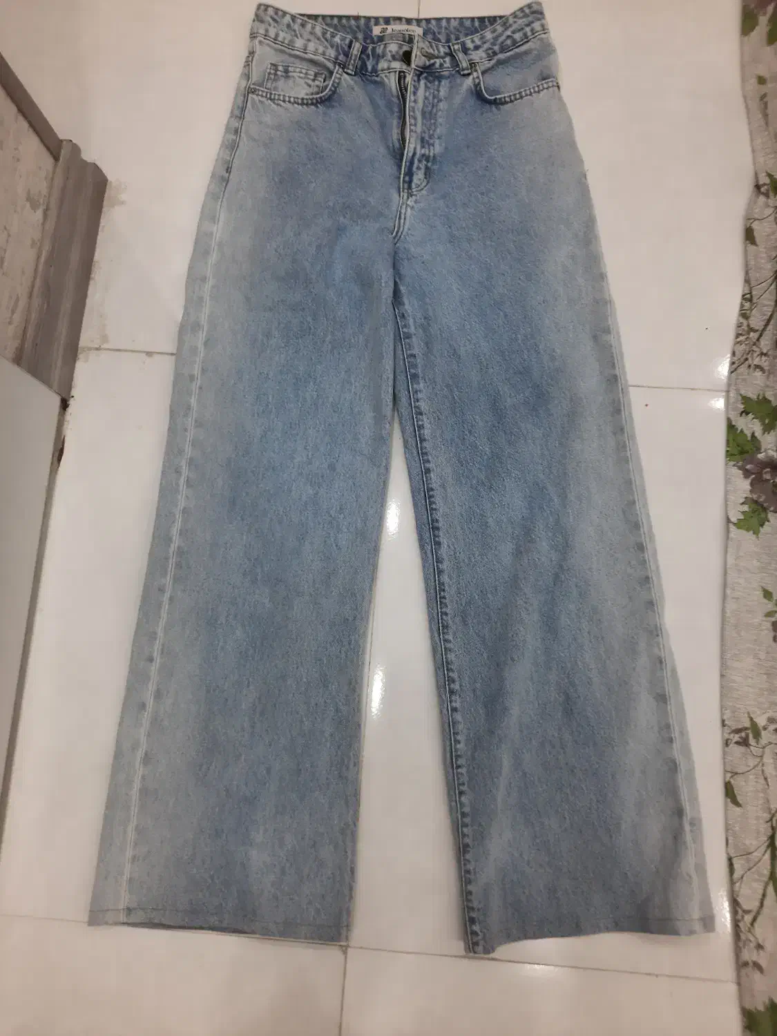 کاپشن تدی،بافت موهر،شلوار جین|لباس|شیراز, فرهنگ شهر|دیوار