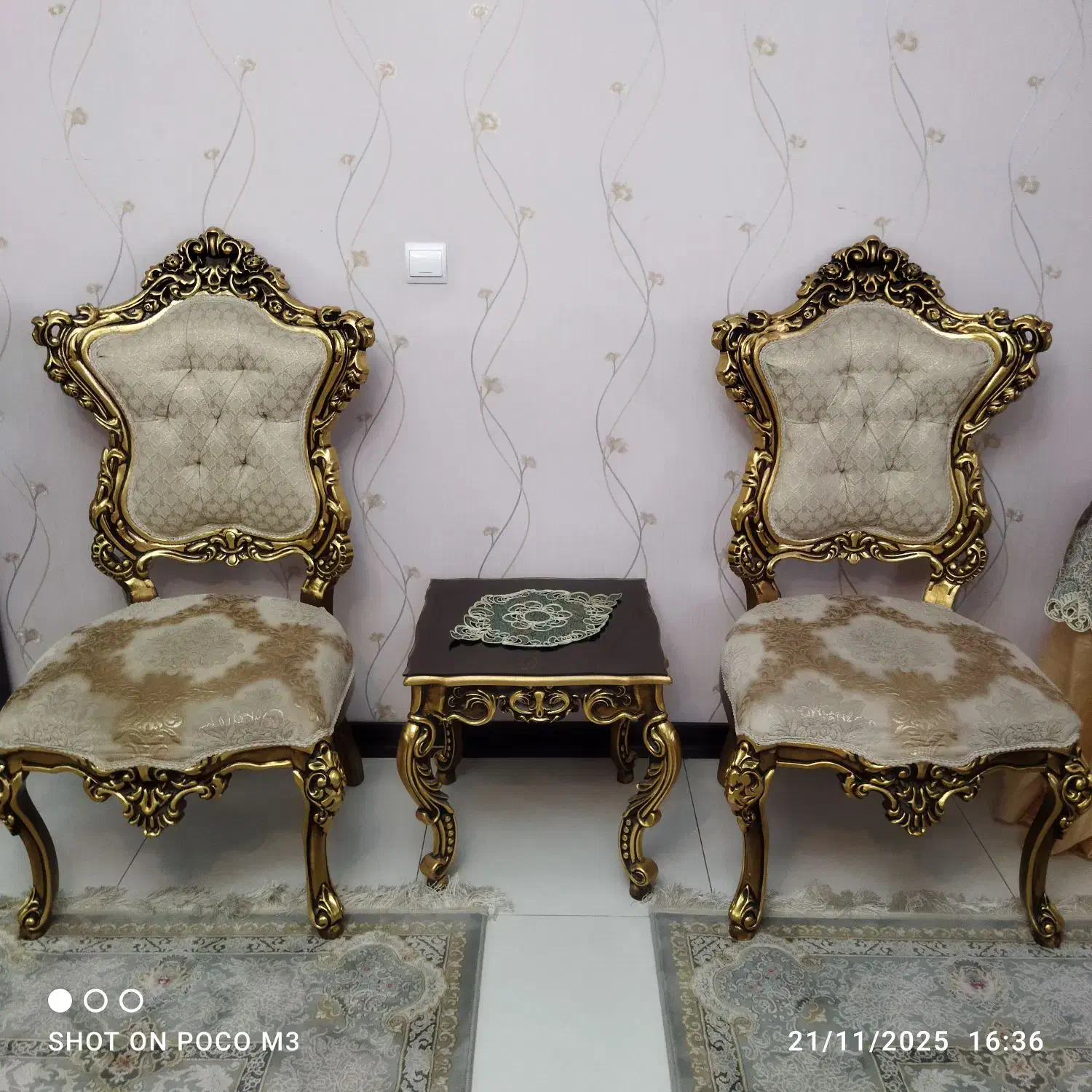 میز ناهارخوری و مبل استیل و ساعت ایستاده|مبلمان خانگی و میز عسلی|رباط‌کریم, رباط‌کریم|دیوار