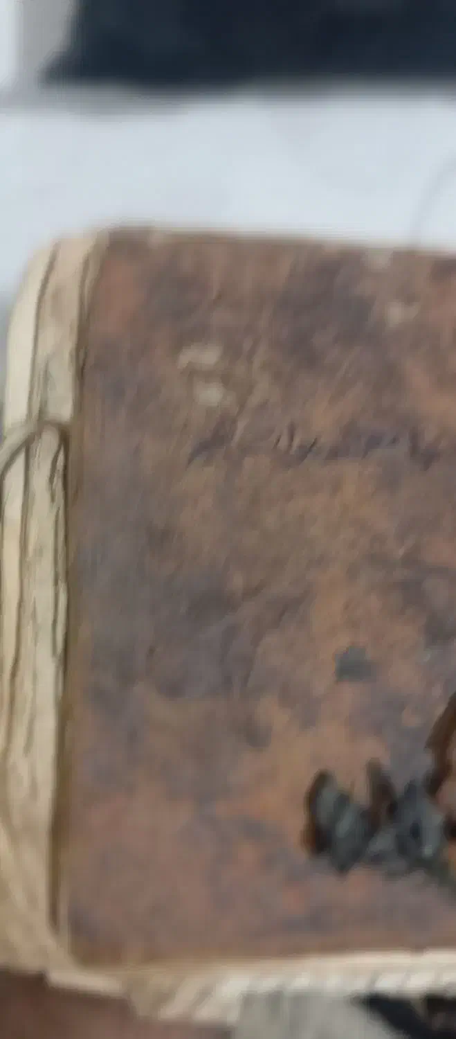 کتابخانه شخصی|کتاب و مجله تاریخی|مشهد, سیسآباد|دیوار