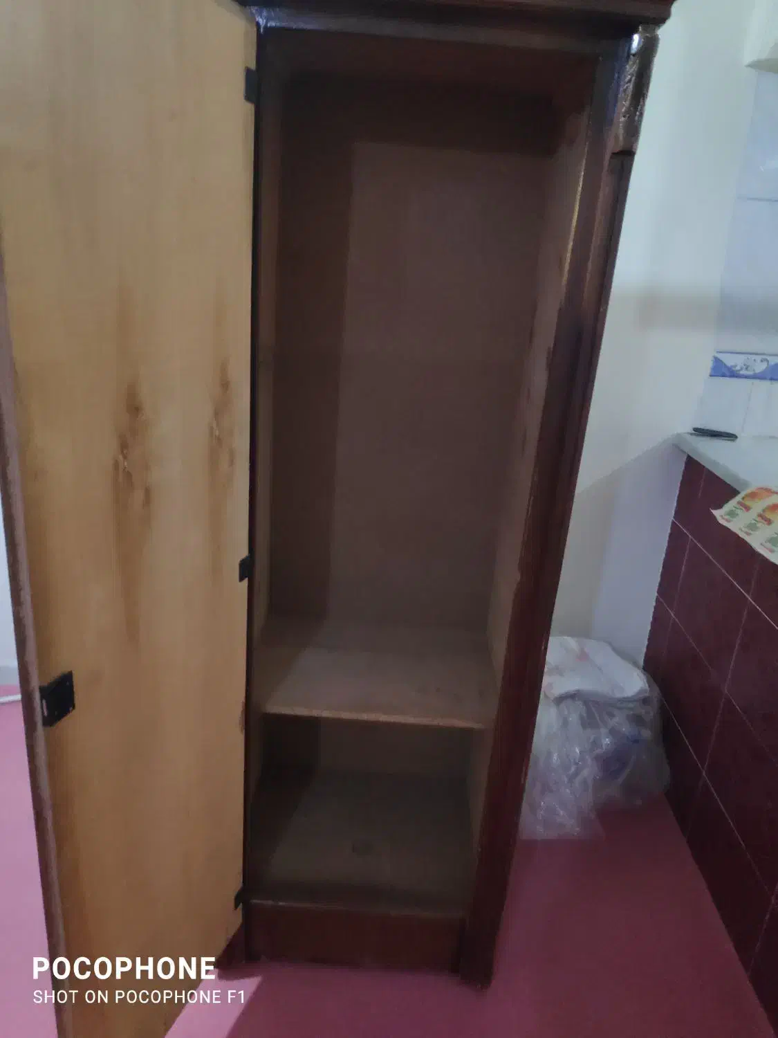 کمد چوبی|جاکفشی، کمد، دراور|اردبیل, |دیوار