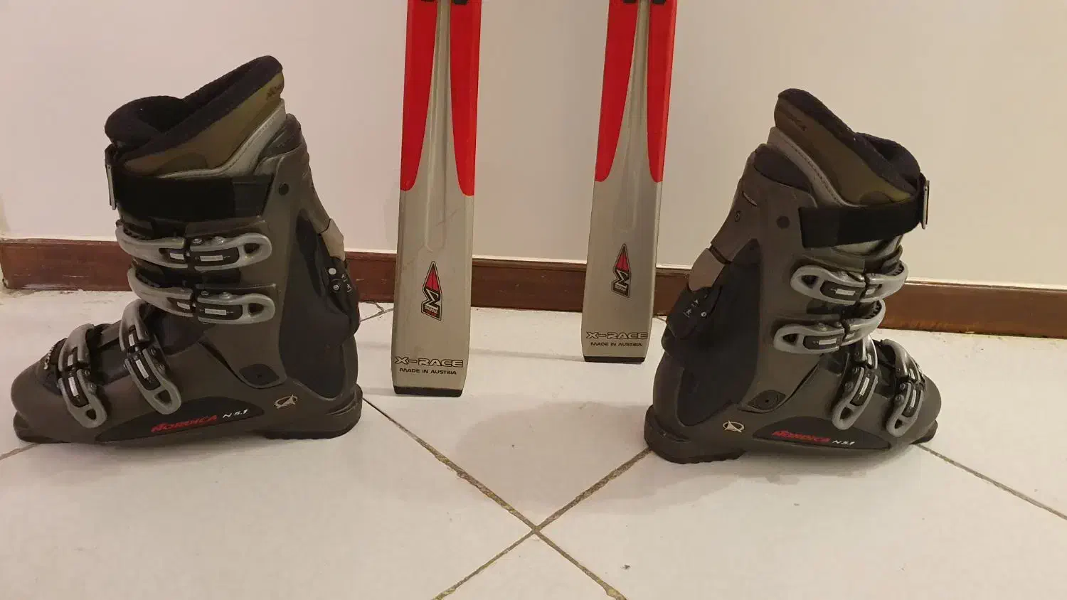 چوب و کفش اسکی آلپاین|ورزش‌های زمستانی|تهران, امیرآباد|دیوار