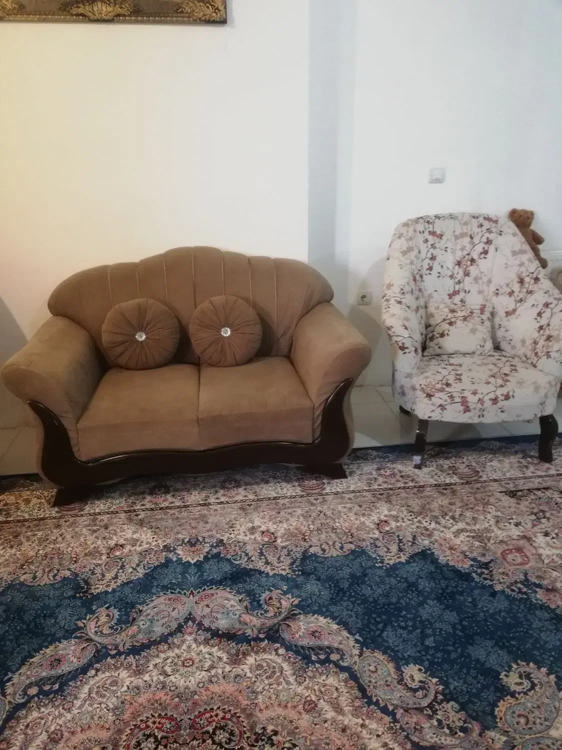 مبل هفت نفره کارکرده|مبلمان خانگی و میز عسلی|شیراز, شهرک برق|دیوار