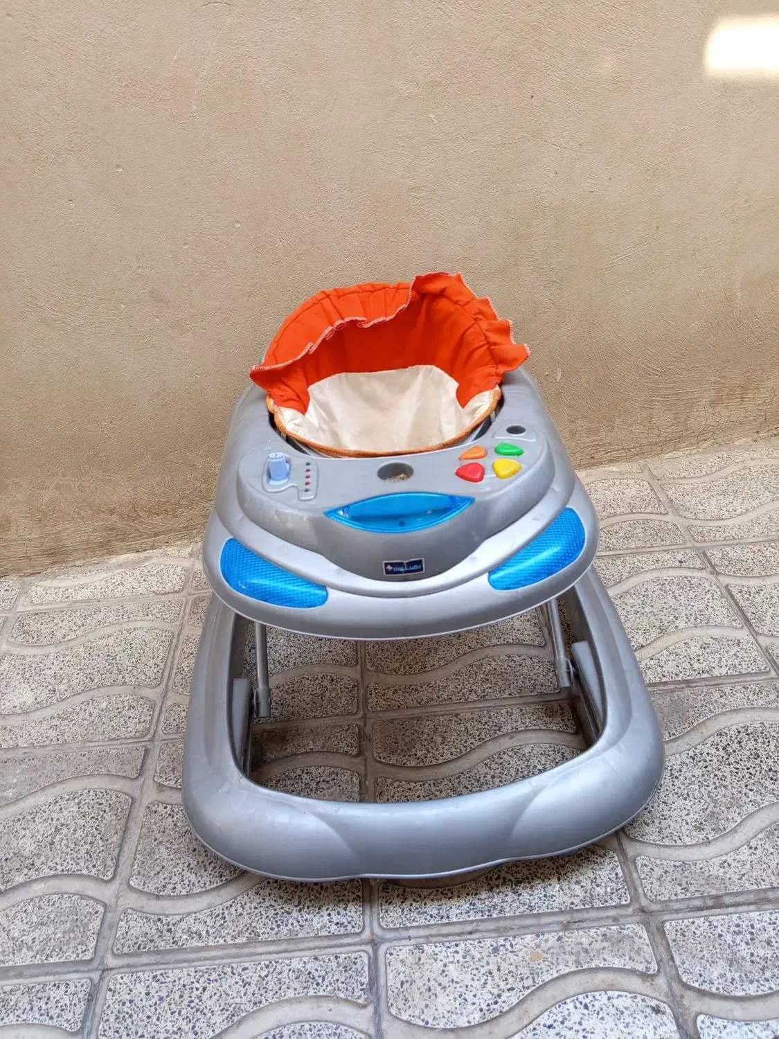 رورورک سالم ومحکم|اسباب و اثاث بچه|میانه, |دیوار