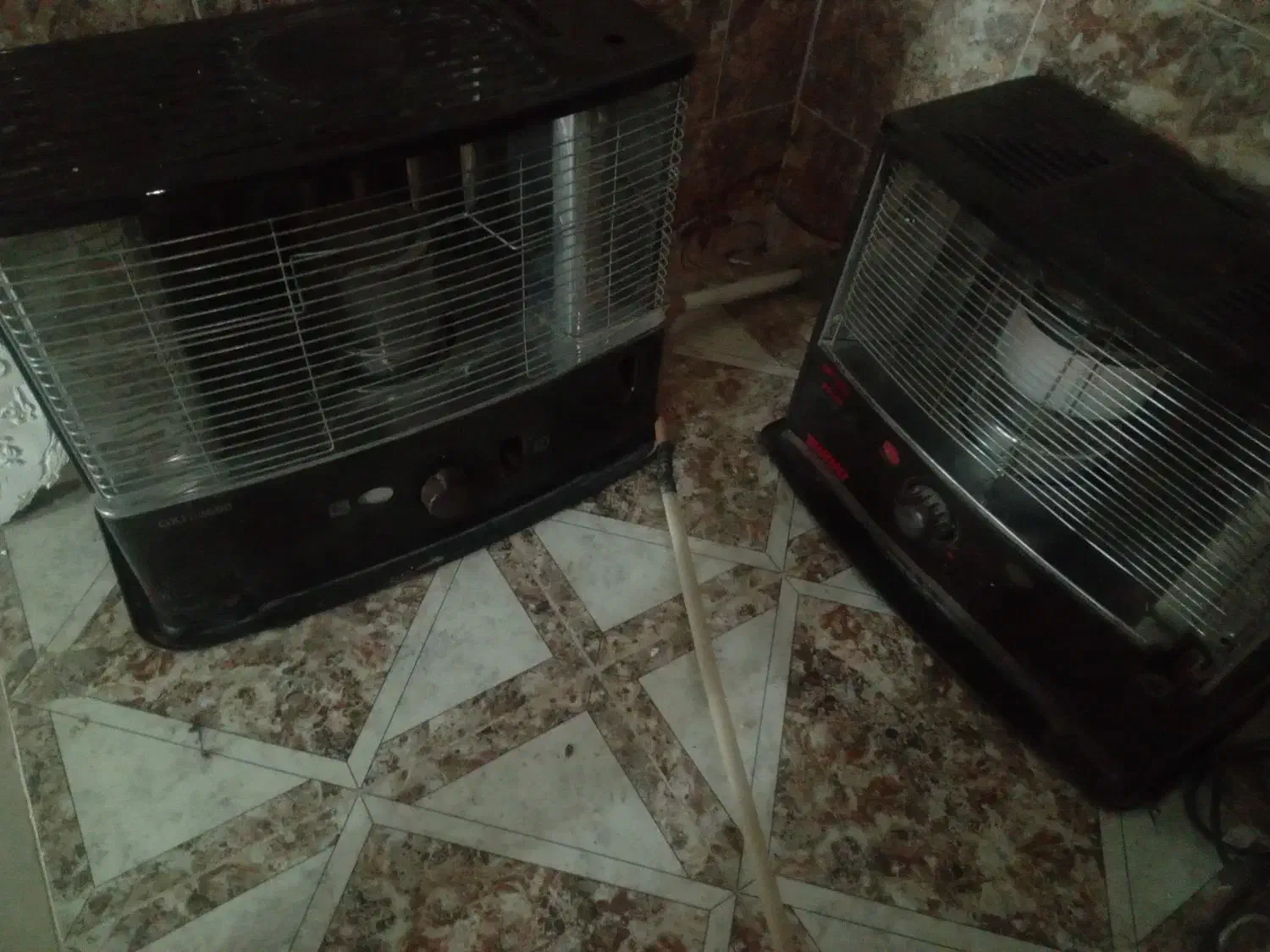 چند عدد بخاری نفتی تیوست|بخاری، هیتر، شومینه|زابل, |دیوار