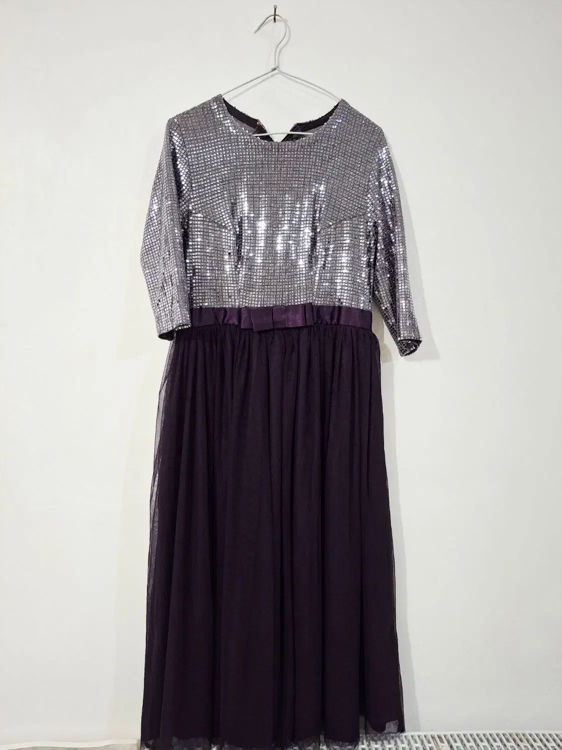 لباس|لباس|رشت, حمیدیان|دیوار