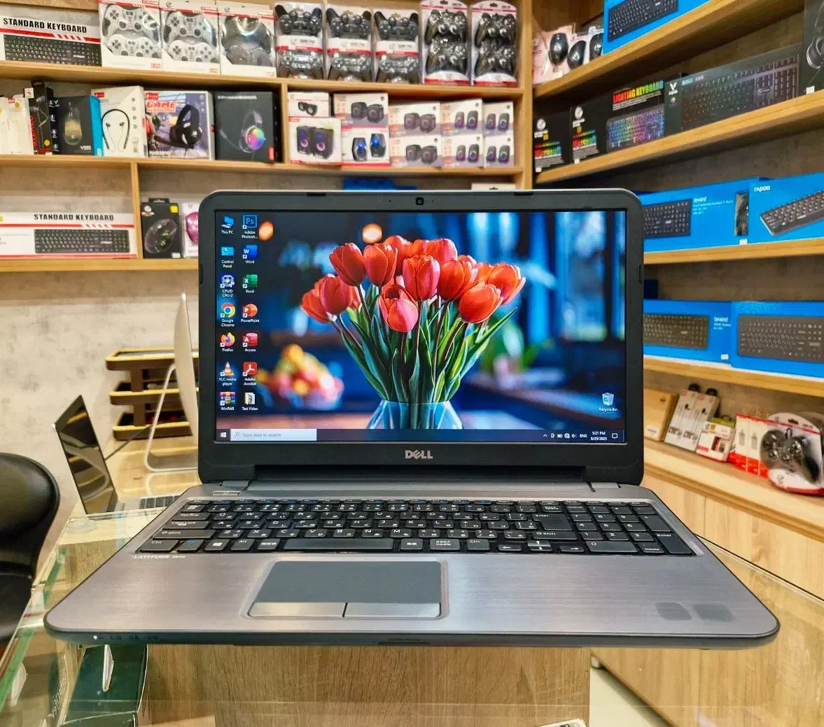 لپ تاپ DELL Core i5/حافظه SSD/رم 8GB|رایانه همراه|قزوین, |دیوار