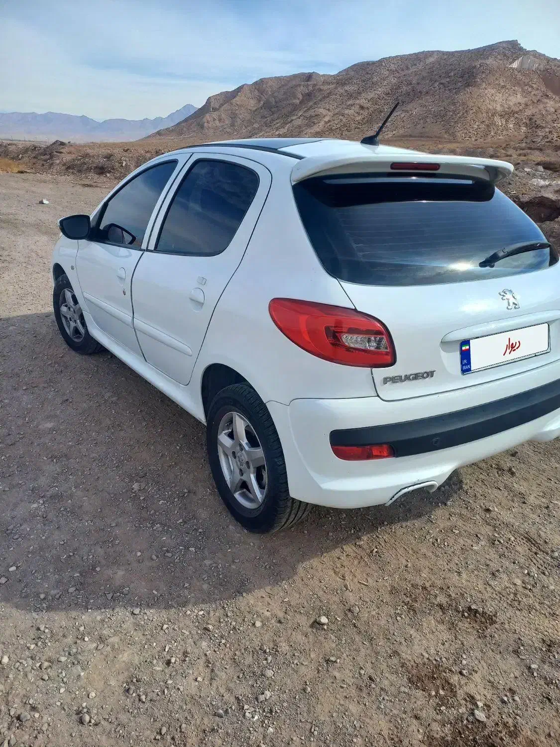 207پانامدل۴۰۰|خودرو سواری و وانت|کرمان, |دیوار