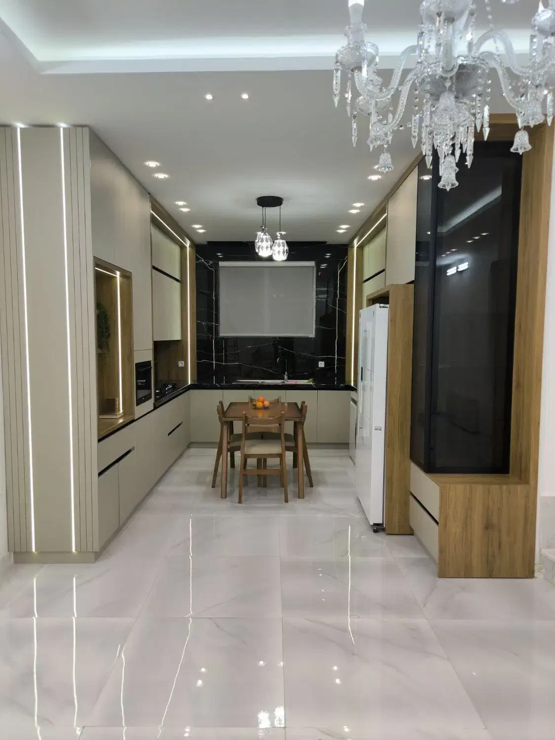 صنایع چوبی یونیک|خدمات پیشه و مهارت|کاشان, امیرکبیر|دیوار