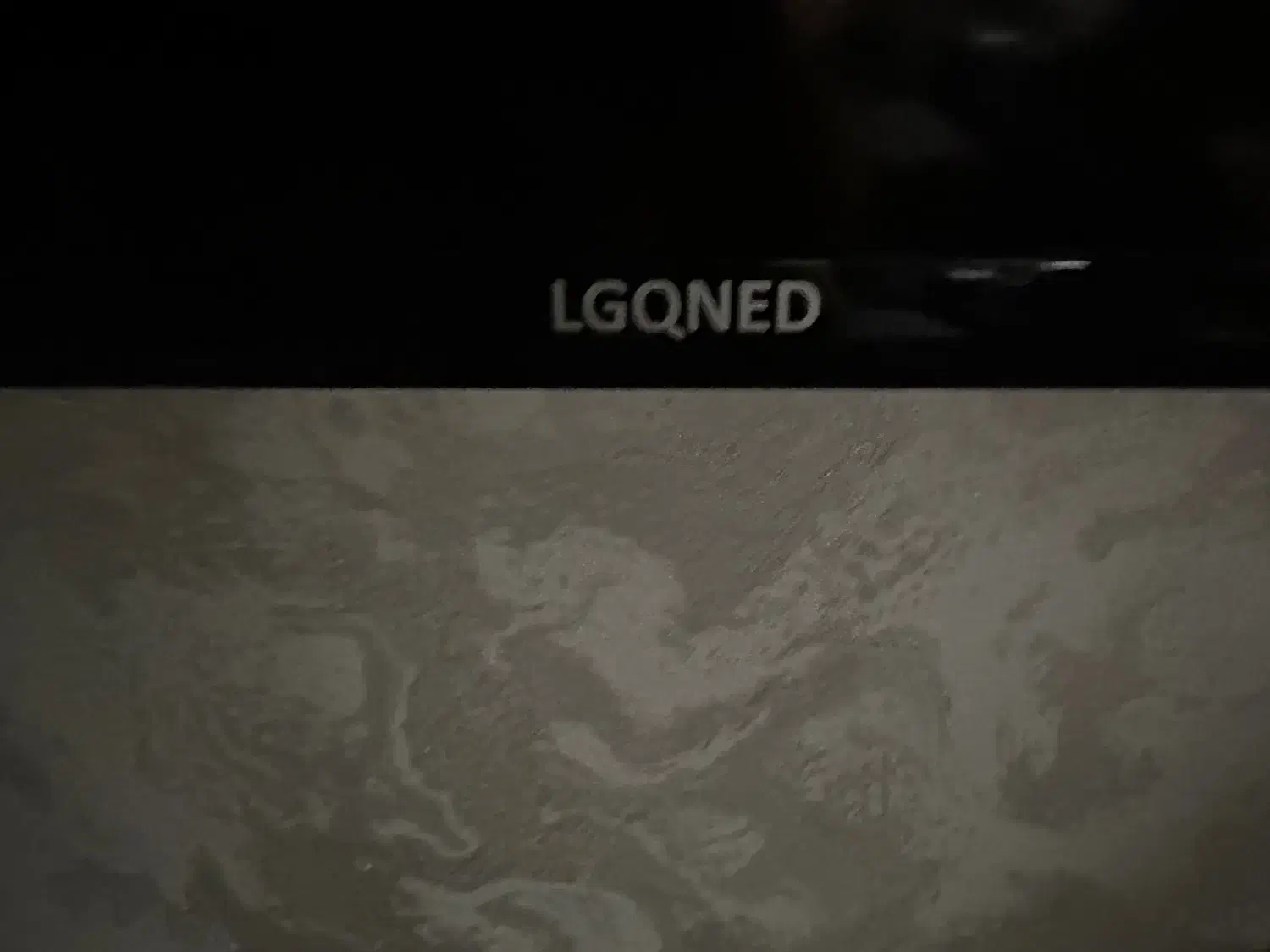 تلویزیون الجی 75 اینچ|تلویزیون و پروژکتور|اندیشه, اندیشه فاز ۵|دیوار